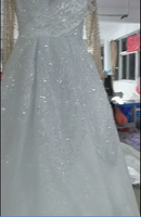 Robe de mariée élégante à manches longues avec perles 2026 |   Robe de bal en tulle volumineux avec corsage plissé orné de paillettes pour femmes noires