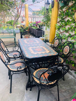Ensemble de table et de chaises de barbecue en métal pour l'extérieur, moderne et écologique, avec un design en mosaïque, pour une utilisation familiale