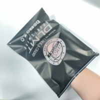Sacs d'emballage en polyéthylène avec fermeture éclair en plastique EVA noir givré personnalisés en gros pour vêtements avec votre logo, faible MOQ
