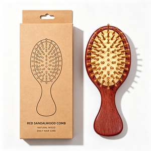 Cepillo para el cabello de madera de sándalo roja, diseño ovalado de madera natural, cuidado diario del cabello, uso para adultos, estilo clásico - Product Image 1