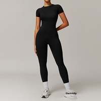 Ensemble de yoga sans couture trois pièces, tenue de sport décontractée à séchage rapide pour la course et le fitness, motif uni, vêtements ajustés à la taille