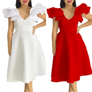 Abiti Casual alla moda all'ingrosso per le signore. Abiti alla moda e Sexy progettati per le giovani donne. in grande quantità disponibile. - Product Image 1