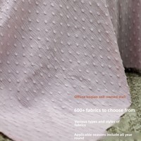 En stock Tissu jacquard brodé à pois résistant à l'abrasion printemps/été pour robes d'enfants et de femmes