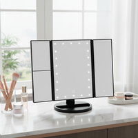Cermin Rias Kosmetik Meja dengan Lampu LED 22, Sensor Sentuh, Peredup Cahaya, Lipat Tiga, Pembesar 1X/2X/3X/10X