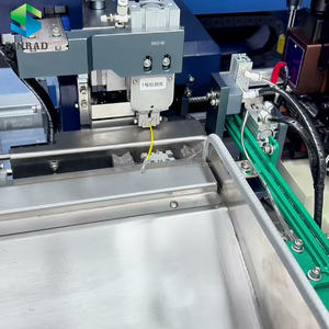 Équipement automatique de terminaison de fils avec capacité d'insertion d'inserts à double extrémité - Product Image 6