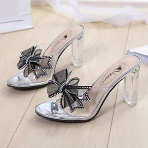 Kadın Yazlık Açık Hava Kare Burunlu Giymeli Kalın Topuklu Şeffaf Tek Bantlı Sandalet Kristal Topuklu Yarım Terlik Fiyonklu - Product Image 4