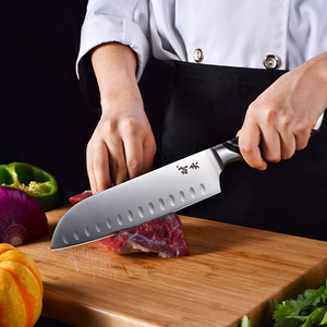 <span class=keywords><strong>Set</strong></span> di coltelli forgiati fatti a mano OEM Factory cinese mannaia da cucina per tagliare le ossa tagliere coltello antiaderente Santoku per il riscaldamento domestico - Product Image 3