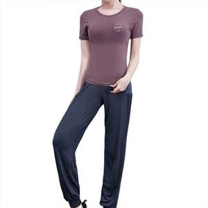 เสื้อยืดรัดรูปคอกลมระบายอากาศสำหรับผู้หญิงเสื้อครอป - Product Image 3