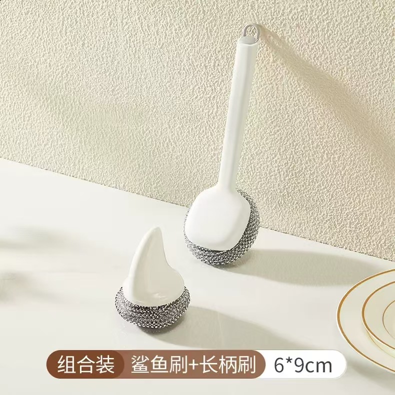 Long-handled shark-shaped pot brush [off-white]