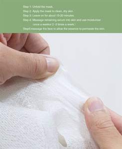 Masque en feuille d'eau de fleurs hydratant et apaisant Traitement du visage et du corps - Product Image 4