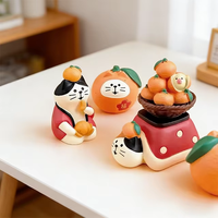 Glückliche Orange Katze Harz-Ornament-Set Pyramiden-Design Handgefertigt Handbemalt Niedliche Mini-Figur Heim-Desktop-Dekoration Musikliebhaber