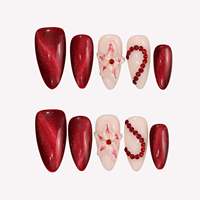 Ongles à presser en acrylique rouge bordeaux, forme amande moyenne, effet œil de chat, avec fleurs 3D, cœurs et chaînes de strass, pour mariage, fête et usage quotidien