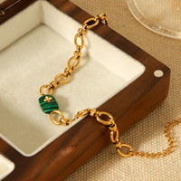 Bijoux de style français très vendus : Chaîne en acier inoxydable faite à la main avec pendentif en malachite, bracelet polyvalent pour femmes, bijoux chics