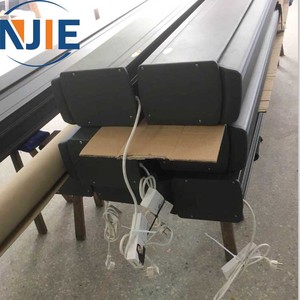 Đầy đủ Cassette Retractable mái hiên với khung nhôm động cơ điện & điều khiển từ xa Hướng dẫn hoạt động tay quây - Product Image 4