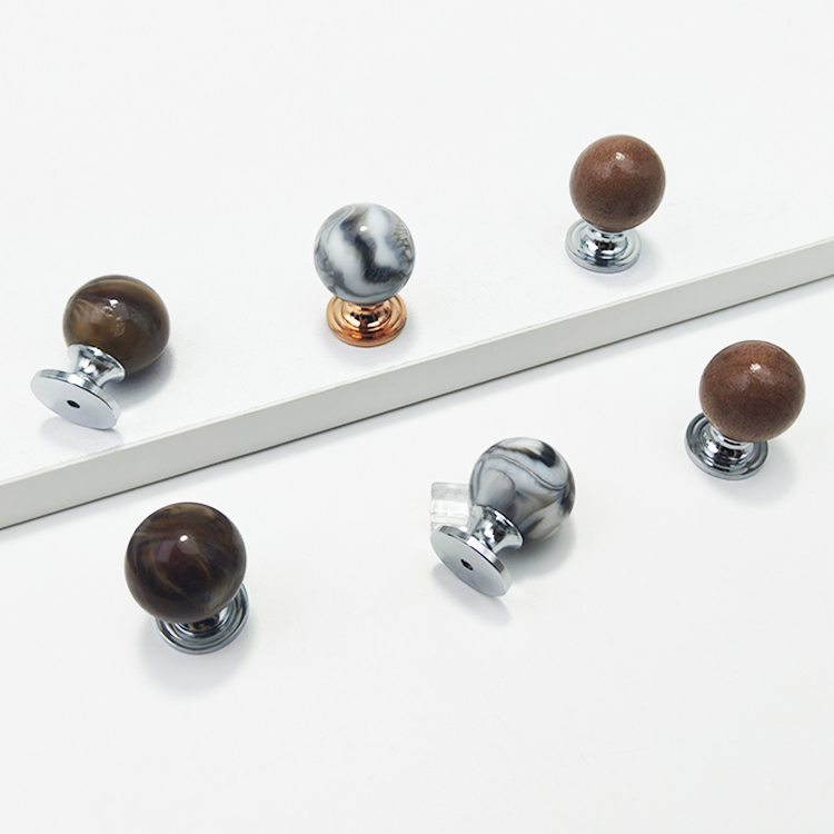 door handles round marble