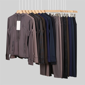 Giacca Lulu Define alla Moda per Amanti dello Yoga, Qualità Premium, Durevole, Ideale per Sport, Abbigliamento ad Alte Prestazioni - Product Image 4