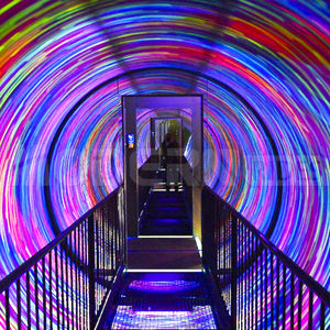 Labirinto a Specchio <span class=keywords><strong>Tunnel</strong></span> del Tempo Moderno con Luci LED Attrezzatura per Parco Giochi al Coperto Certificata CE Capacità 500kg per Centri Commerciali - Product Image 3