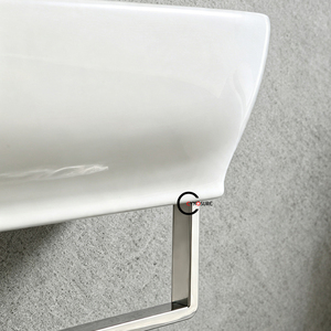 Lavabo mural moderne rectangulaire pour salle de bain avec robinet noir et porte-serviettes - Product Image 4