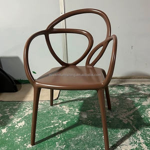 Chaise longue de <span class=keywords><strong>style</strong></span> italien en FRP personnalisé Chaise de salle à manger minimaliste moderne pour cafés hôtels - Product Image 2