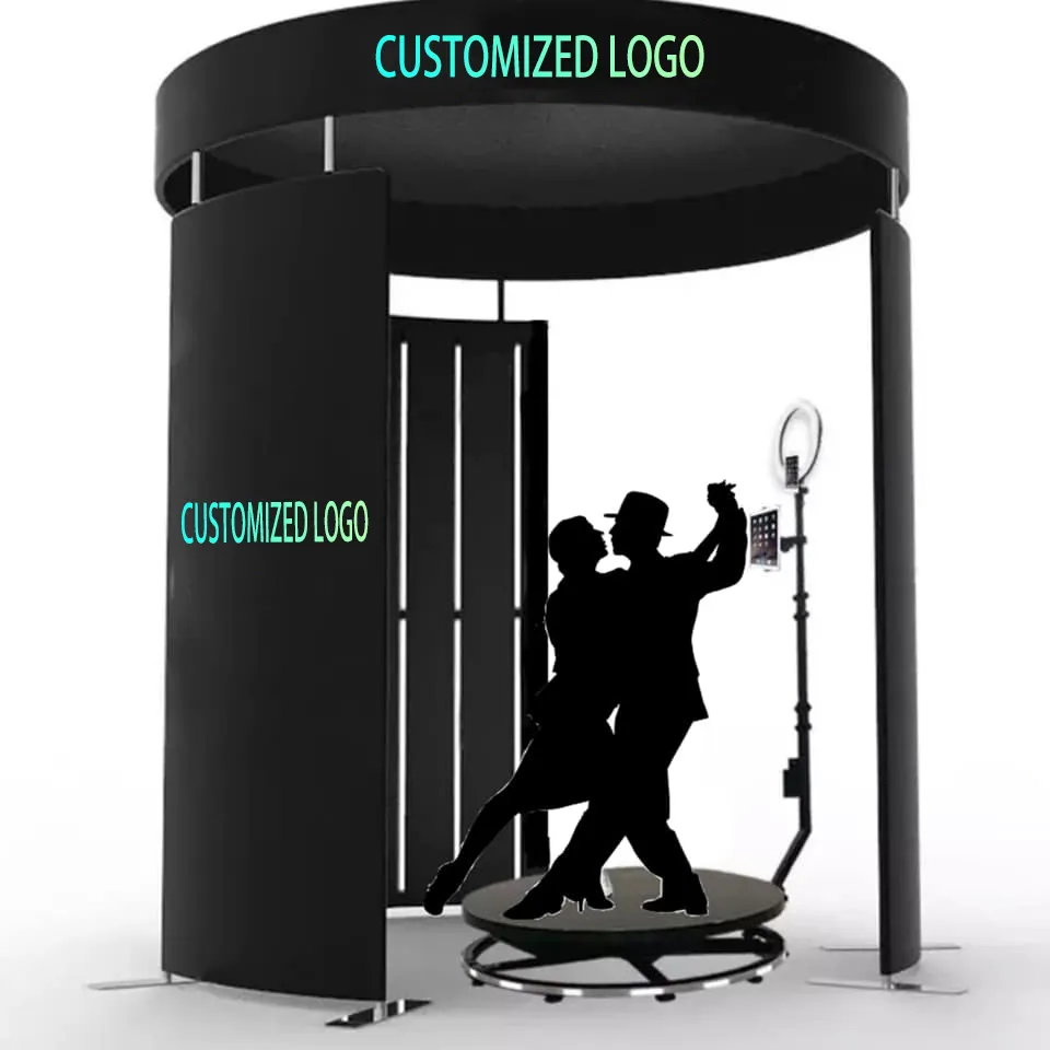 Gratis Latar Belakang Stan Foto 360 Logo Kustom untuk Acara Pesta Pernikahan 360 Otomatis Putar Lambat 360 Stan Foto dengan Lampu Cincin