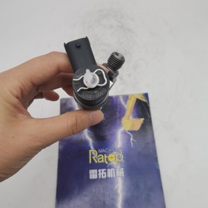 อะไหล่รถขุด SK130-8 SK135SR หัวฉีดน้ำมันเชื้อเพลิง 0445120126 เครื่องยนต์ D04FR หัวฉีด 0445120126 - Product Image 3