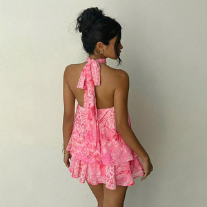 Miniabito da donna rosa tie-dye senza maniche in chiffon intrecciato, vestibilità aderente, sexy, per serate in discoteca e feste estive - Product Image 2