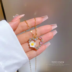 Kadınlar için bakır zirkon büyük kalp çiçek kolye 18k altın elektroliz gerçek altın kolye Instagram paslanmaz çelik zincir