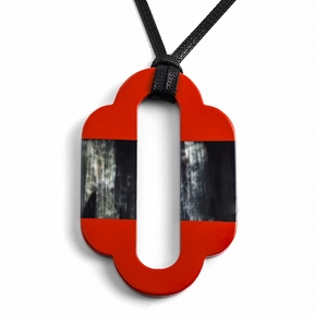 Pendentif bohème en corne de buffle Mystic Wanderer, collier unique et tendance pour les amateurs de style bohème chic, fabrication artisanale - Product Image 3