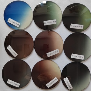 Bel colore sfumato scelta occhiali <span class=keywords><strong>da</strong></span> <span class=keywords><strong>sole</strong></span> grigio <span class=keywords><strong>lenti</strong></span> a buon mercato prezzo colorato Cr39 <span class=keywords><strong>lenti</strong></span> <span class=keywords><strong>da</strong></span> <span class=keywords><strong>sole</strong></span> di moda - Product Image 3