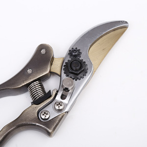 Tijeras de Jardín Multifuncionales de Plástico para Uso Doméstico, Herramienta Profesional para Injertar Árboles <span class=keywords><strong>Frutales</strong></span>, para Enredar Uvas y Bonsáis, Color Negro - Product Image 2