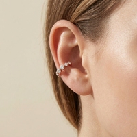 Boucles d'oreilles manchette rondes dégradées en or 18 carats avec halo de diamants de laboratoire, bijoux de déclaration pour femme