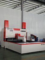 Máquina de Rolado y Doblado CNC Totalmente Automática para Aluminio y Acero Inoxidable, Motor de 25kW, Mesa de Trabajo de 1200mm, Modelo DES-2500