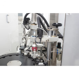 Machine de remplissage et de bouchage entièrement automatique pour flacons ronds en plastique et en verre de 10 ml et 30 ml, pour huiles essentielles et eau, petit volume - Product Image 6