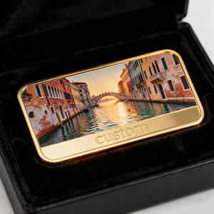 هدية تذكارية فاخرة للسفر مصنوعة حسب الطلب، سبيكة معدنية مطلية بالذهب مع طباعة بالأشعة فوق البنفسجية لمناظر طبيعية في البندقية، مناسبة كهدية أعمال فاخرة - Product Image 1