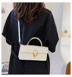 Sacs à main pour femmes en cuir PU, sacs à bandoulière à chaîne, sacs sous le bras pour femmes 2023, J0106 - Product Image 5