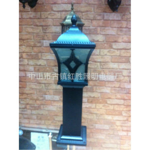 Lampe de jardin extérieure vintage européenne en aluminium, étanche, antirouille, LED, pour éclairage de cour et de parc - Product Image 1