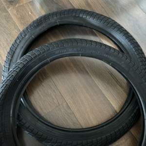 Vente en gros de pneus de vélo noirs de haute qualité 16x1.75 16x175 Couleur Pneu de vélo en caoutchouc Roues de 16 pouces Pneus et accessoires - Product Image 2