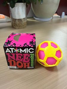 Pelota Antiestrés Explosiva de Relleno de Harina de Rebote Rápido, Juguete para Apretar, Regalo para Fiestas, Artefacto de Descompresión, Azul, Rosa, Amarillo - Product Image 6