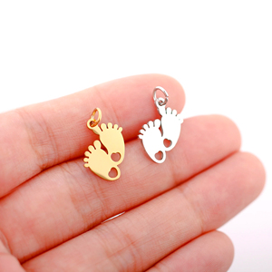 Colliers avec pendentifs <span class=keywords><strong>en</strong></span> forme de cœur, <span class=keywords><strong>en</strong></span> acier inoxydable plaqué or 18 carats, pour maman, famille, garçon, fille, cadeaux pour la fête des mères, fournitures de bijoux - Product Image 6