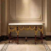 Console de luxe royale française en marbre sculpté, bois massif, doré à la française, néoclassique pour hall de villa