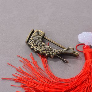 <span class=keywords><strong>Serrure</strong></span> à poisson en laiton vintage <span class=keywords><strong>de</strong></span> haute qualité pour boîte antique, <span class=keywords><strong>serrure</strong></span> miniature <span class=keywords><strong>de</strong></span> style chinois avec clé à l'ancienne. - Product Image 1