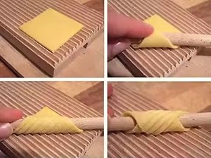 Nuovo Tagliere Artigianale <span class=keywords><strong>in</strong></span> Legno per Pasta e Gnocchi, Paletta Naturale per Strofinare il Burro - Product Image 6