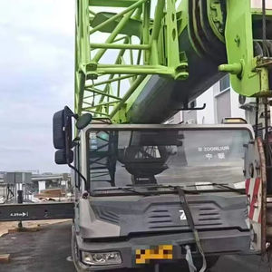Grúa sobre Ruedas Zoomlion 250A de 25 Toneladas del 2020 Usada para Obras de Construcción con Motor Weichai y Componentes Principales - Product Image 1