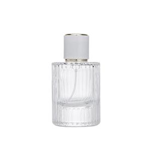 Bouteille de <span class=keywords><strong>parfum</strong></span> de <span class=keywords><strong>luxe</strong></span> de forme ronde, 30ml 50ml en verre transparent, rechargeable pour hommes et femmes avec boîte, <span class=keywords><strong>2022</strong></span> populaire - Product Image 6