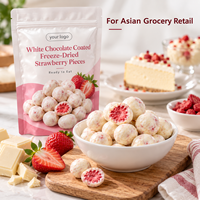 HALAL Groothandel Witte Chocolade Bedekte Gedroogde Aardbeienstukjes Gum Arabica Klaar om te eten Snack 6kg/doos voor Detailhandel