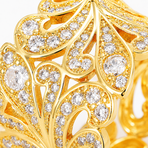 Anillo de Mujer con Corte Brillante Redondo y Engaste Pavé en Forma de Flor, Joyería de Moda para Uso Diario - Product Image 4