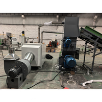 Machine de recyclage de déchets de mousse plastique EPE EPP par fusion à chaud