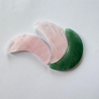Coussin pour les yeux en quartz en forme de lune Guasha Outil pour le visage Masque de traitement des yeux en pierre de quartz Grattoir pour la peau Compresse de glace de jade