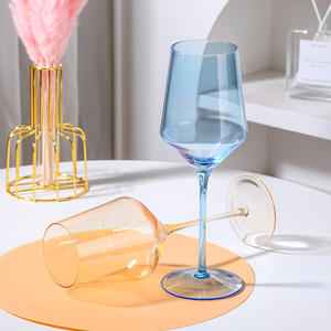 Vente en gros de <span class=keywords><strong>verres</strong></span> Highball sept couleurs <span class=keywords><strong>verres</strong></span> <span class=keywords><strong>à</strong></span> <span class=keywords><strong>vin</strong></span> verre en cristal coloré <span class=keywords><strong>pied</strong></span> haut sérigraphie logo fabricant de <span class=keywords><strong>vin</strong></span> rouge - Product Image 4