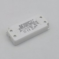 Driver LED 12V 1.8A 12V 3A 6W 24W 36W Power Supply dengan Sertifikasi CE SAA UKCA untuk Lampu Plafon LED Lampu Strip LED